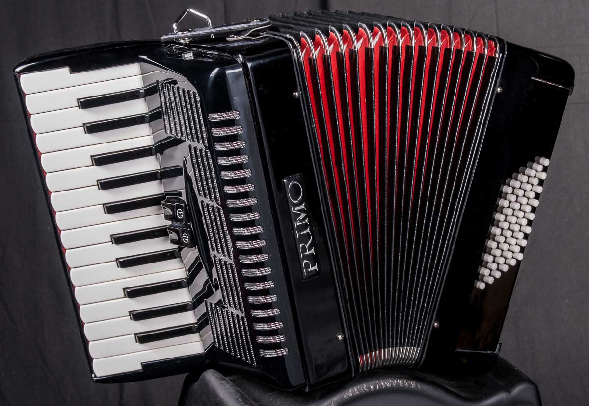 Primo 48 bass 2 voice piano accordion